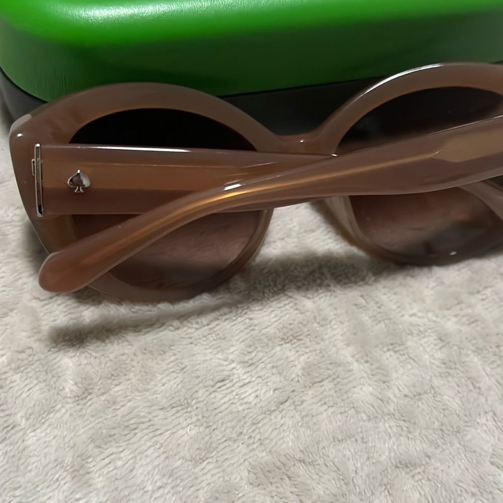 Kate Spade SHERRIE/S
Sunglasses - Picture 6 of 8